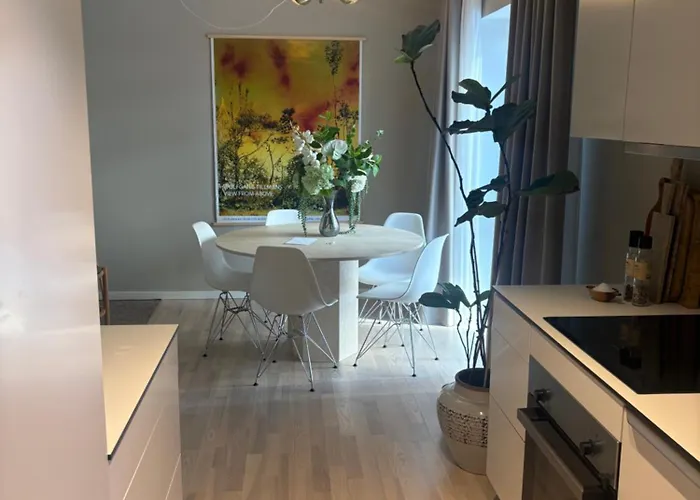 Calm And Moderen Close To Center Lejlighed *